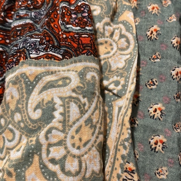 NWT Saints & Secrets bohemian/ tassels hem skirt size S , - Picture 2 of 3